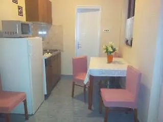 Bozenka Apartment Makarska